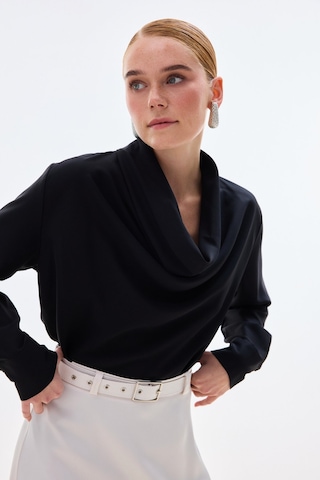 Sateen Degaje Yaka Bluz - Siyah-136731 Siyah