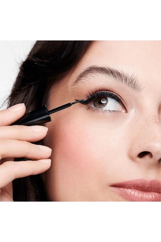 Oriflame The One Wonder Liner Suya Dayanıklı Likit Eyeliner