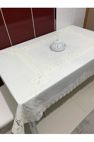Masa Örtüsü Dantel Görünümlü Pvc