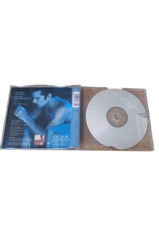 Rıcky Martın Cd She Bangs