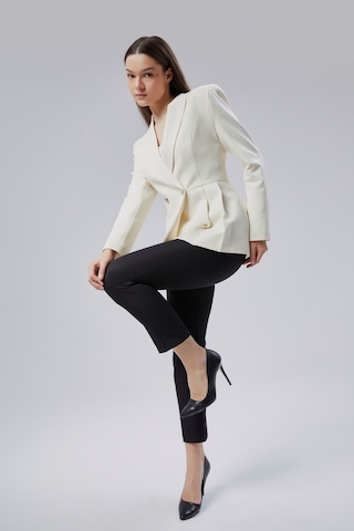 Ekru Regular Fit Pile Detaylı Blazer Ceket Ekru