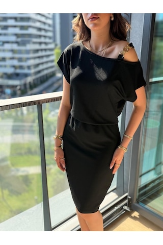 Ahes Shopping Kadın Kısa Kollu Tek Omuz Askı Ve Aksesuar Detay Beli Lastikli Krep Elbise Siyah