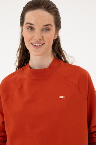 U.S. Polo Assn. Kadın Kiremit Regular Bisiklet Yaka Basic Sweatshırt 50313610-VR031