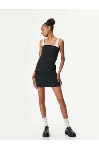 Koton Mini Kalem Elbise Renk Kontrastlı Askılı Slim Fit Siyah 4sak80390pw