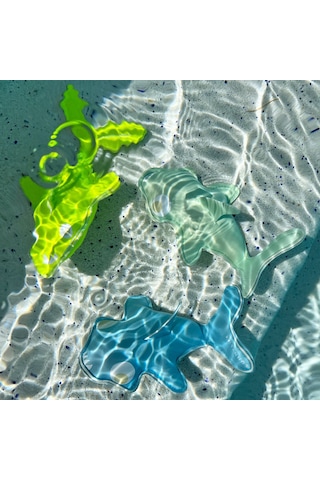 Sunnylife - Salty The Shark Deniz Ve Havuz Dalış Oyuncakları Altın