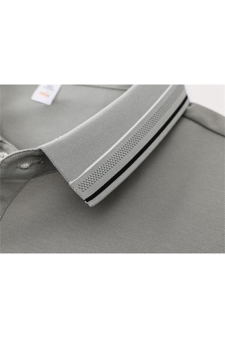 New Performance Premium Polo T-shirt %37,1 Pamuk %3,2 Asetat Elyafı %2,6 Dut İpeği %2,5 Keten %2,4 Spandex Grimsi Yeşil