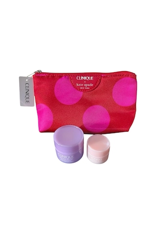 Clinique Çok-şık-makyaj-çantası-pembe-renk