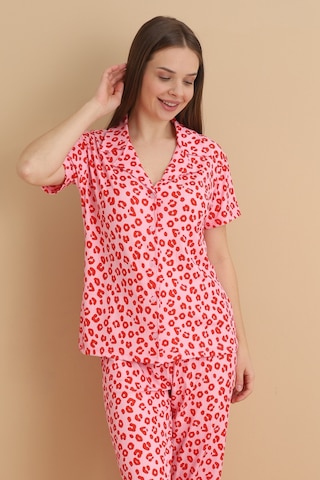 Wordex Mirano 9513 Desenli Pegasus Kumaş Düğmeli Kısa Kolu Kadın Pijama Takımı Pembe