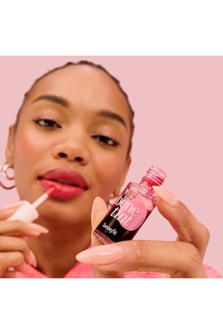 Benefit Cosmetics Likit Renklendirici Allık Ve Ruj