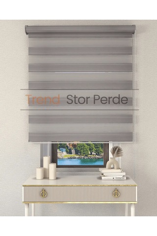 Geniş Plise Gri Etek Dilimsiz Zebra Stor Güneşlik Perde Gri