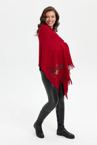 Desen Triko Kadın Papatya İşlemeli Püsküllü Yün Şal 24028 K.kırmızı K.kırmızı Kırmızı