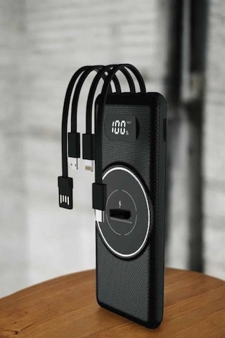 Hızlı Şarj Dijital Göstergeli Powerbankli Çoklu Şarj Özelliği 3855796