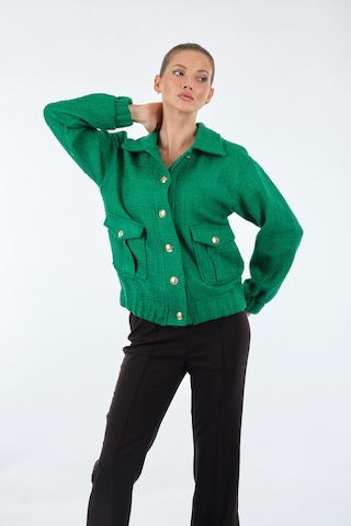 Unique Mode Düz Yaka Cepli Düğmeli Uzun Kollu Kadın Ceket U Yeşil