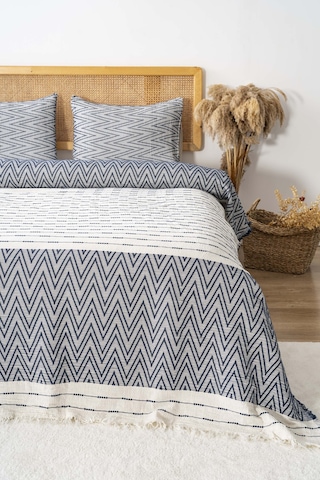 Milena Lacivert Çift Kişilik %100 Pamuklu Yatak Örtüsü Takımı 3 Parça Uyku & Çeyiz Seti