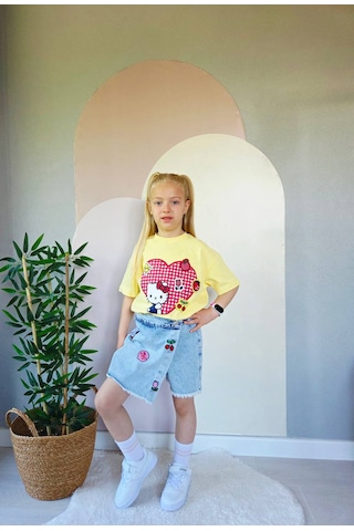 Superbaby Kız Çocuk Hello Kitty Temalı İkili Takım - Krem Nakışlı Tişört Ve Aksesuarlı Denim Şort Etek Kombini Sarı