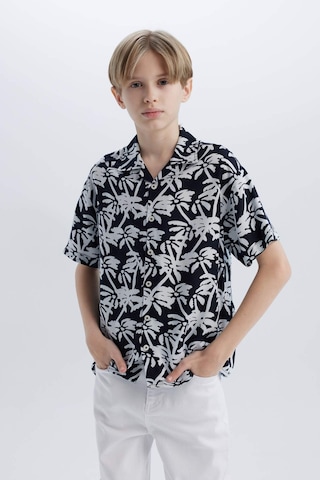 DeFacto Erkek Çocuk Oversize Geniş Kalıp Polo Yaka Desenli Kısa Kollu Gömlek E2969A825SMNV146