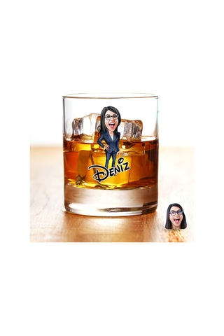 Kişiye Özel Renkli Baskılı Kadın Patron Karikatürlü Viski Bardağı-4 Çok Renkli