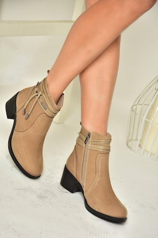 Fox Shoes T555703303 Vizon Hakiki Deri Kalın Topuklu Kadın Bot Vizon