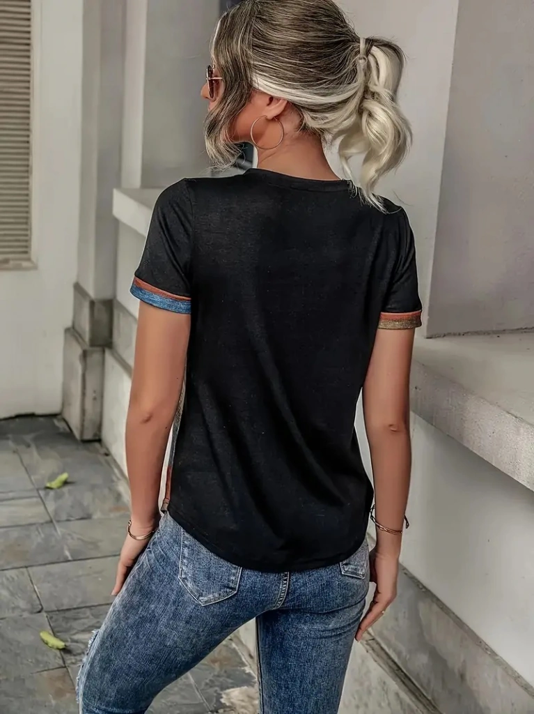 Emh Store Kadın Kısa Kollu V Yakalı Düğmeli Çok Renkli Süprem Bluz Desenli