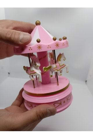 PEMBE ATLI KARINCA MÜZİK KUTUSU