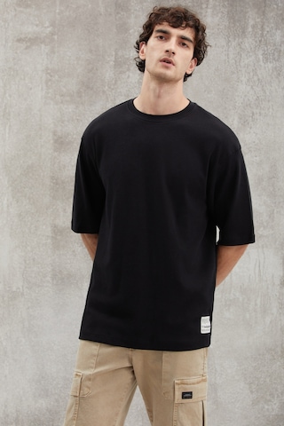 Grimelange Joel  Erkek %100 Organik Pamuklu Kalın Kumaşlı Özel Dokulu Etiket Detaylı Oversize Siyah T-shirt
