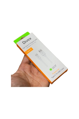 Divex 2.4a Type-c Hızlı Şarj Ve Data Kablosu 1m Dc-102