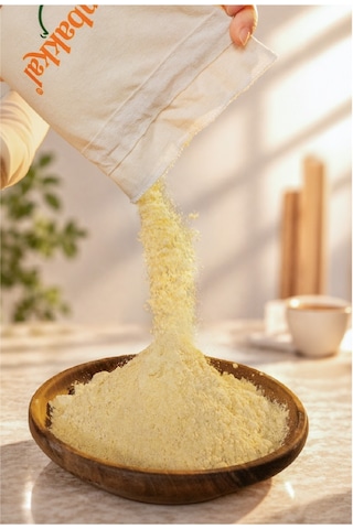 Canbakkal Mısır Unu 1 KG Katkısız Doğallıkla Geleneksel Mısır Ekmeği ve Kuymak Lezzeti