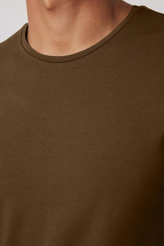 Tudors Erkek Slim Fit Dar Kesim Pamuklu Yumuşak Doku Likralı Esnek Kumaş Kahverengi Bisiklet Yaka Tişört-35592 Kahverengi