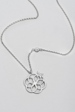 Yaşam Çiçeği 18 Ayar Beyaz Altın Kaplama 47 Cm Gümüş Kolye