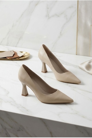 Shoetek Vienatta Kadın Stiletto İnce Topuklu Kırışık Bej Deri Bej Cilt