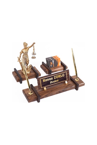Avukata Ahşap Masa İsimliği Themis Heykel Ofis İsimlik Set