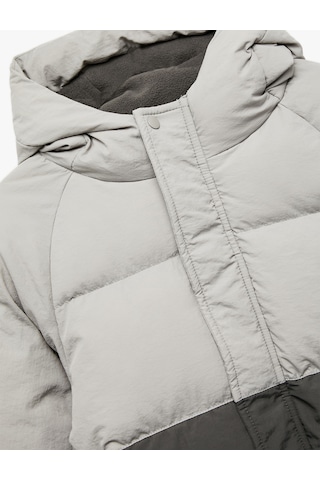 Koton Polar Astarlı Uzun Kollu Kapşonlu Renk Bloklu Şişme Mont Gri 6wkb20020tw Gri