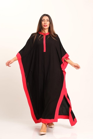 Kadın Siyah Kırmızı Garnili Sırtı Çiçek Nakışlı Püsküllü Yarasa Kol Yırtmaçlı Oversize Uzun Elbise - Sıyah Siyah