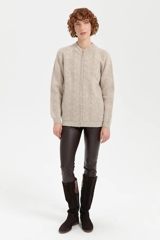 Desen Triko Kadın Dik Yaka Dikişsiz Önü Saç Örgülü Yün Hırka 24268 V.bej V.bej Bej