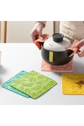 Sones 9.5cm Ev Tipi Kare Silikon Isı Yalıtım Matı Mutfak Yüksek Sıcaklığa Dayanıklı Pişirme Matı Sarı