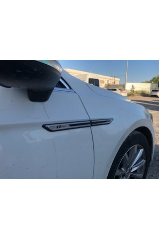 Passat B7 Rline Çamurluk Logoları