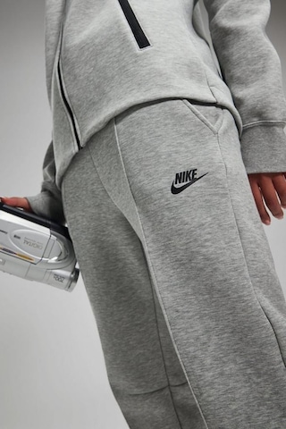 Nike Sportswear Tech Fleece Standart Fit Mid Rise Jogger Gray Kadın Eşofman Altı Gri Gri