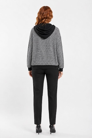 Neden Tekstil Kadın Ekoseli Kapüşonlu Rahat Kalıp Sweatshirt - Siyah