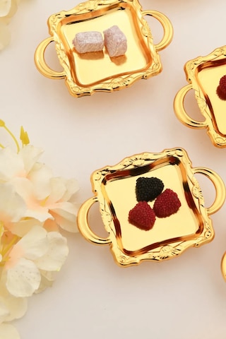 Mini Kulplu Kare Model Ayaklı Lokumluk 6'lı Takım Gold Renkli