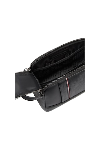 Tommy Hilfiger Erkek Traş Çanta Am0am13748bds Black