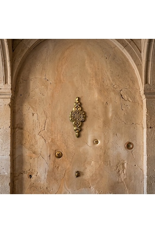 Duvar Ve Kapı Süsü