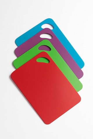 Tallin - 4'lü Renkli Plastik Kesme Tahtası Seti 29x19 Cm Hijyenik Ve Pratik Kullanım Çok Renkli