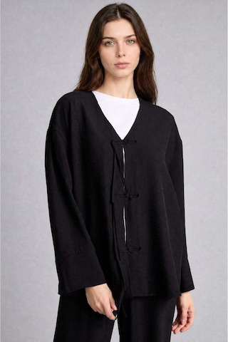Defacto Regular Fıt V Yaka Krinkıl Kumaş Siyah Kimono H1869ax26smbk81 Siyah-bk81