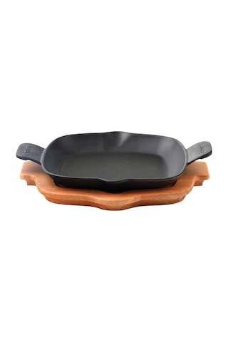 Lava Döküm Kızartma Tavası. Metal Kulplu. Ahşap Altlıklı. Ölçü 26
