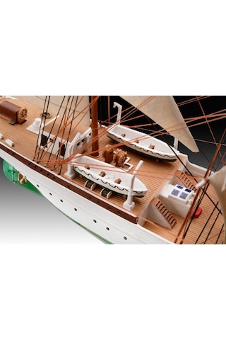 Revell Model Set 1:350 Gorch Fock 65432