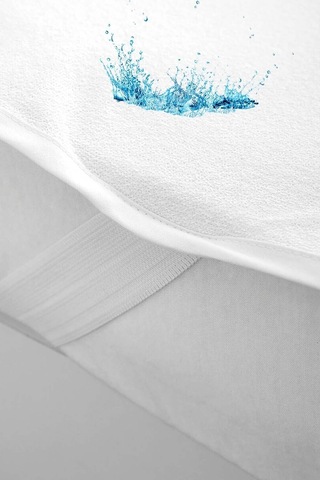 Altın Karma Bebe Sıvı Geçirmez Micro Alez 60x120 Cm Beyaz