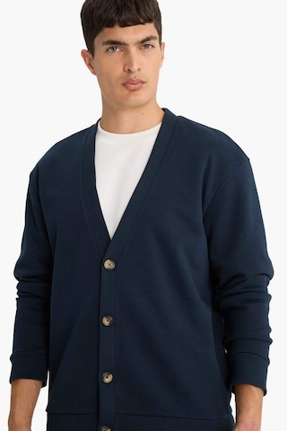 Defacto Regular Fit V Yaka Pike Düğmeli Hırka F2073ax25aunv64 Lacivert