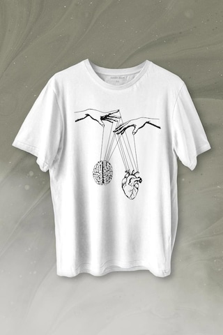 Asılan Kalp Ve Beyin Aşk Akıl Mantık Minimal Baskılı Tişört Unisex T-shirt 001