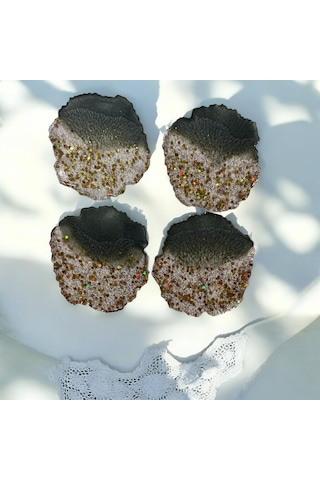 Epoksi Reçine Bardak Altlığı - 4'lü Takım - Koyu Yeşil Ve Altın Glitter - Çap: 12 Cm Koyu Yeşil