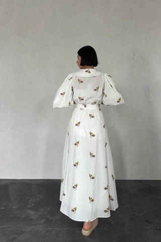Moderie Butik Kahverengi Yakası Çiçek Motifli Kemerli Elbise Kahve